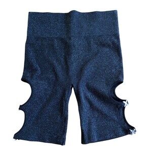 NWT Women’s Savage 2X Fenty Sport Bike Shorts Gray Sparkle Med Rihanna’s Brand